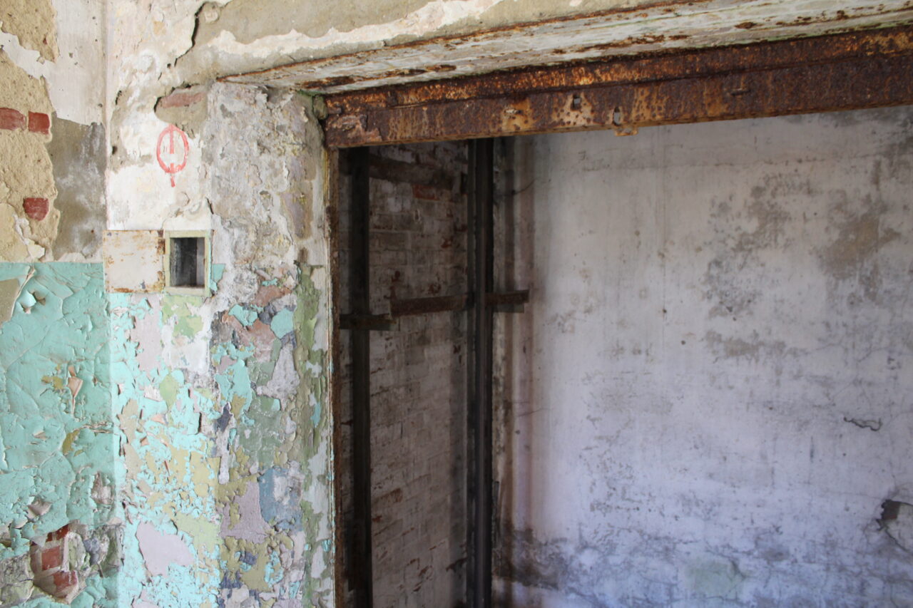 Fabryka welur w Kietrzu - KSUrbex