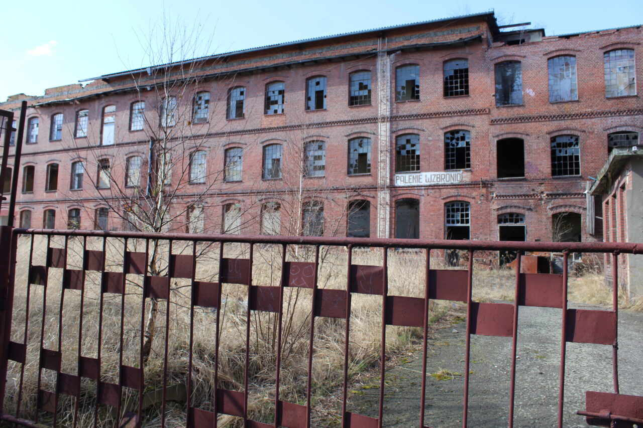 Fabryka welur w Kietrzu - KSUrbex