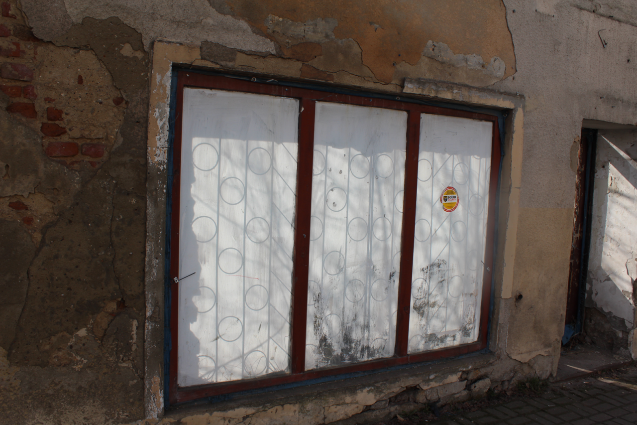 Opuszczony sklep na rynku w woj. Opolskim - KS URBEX