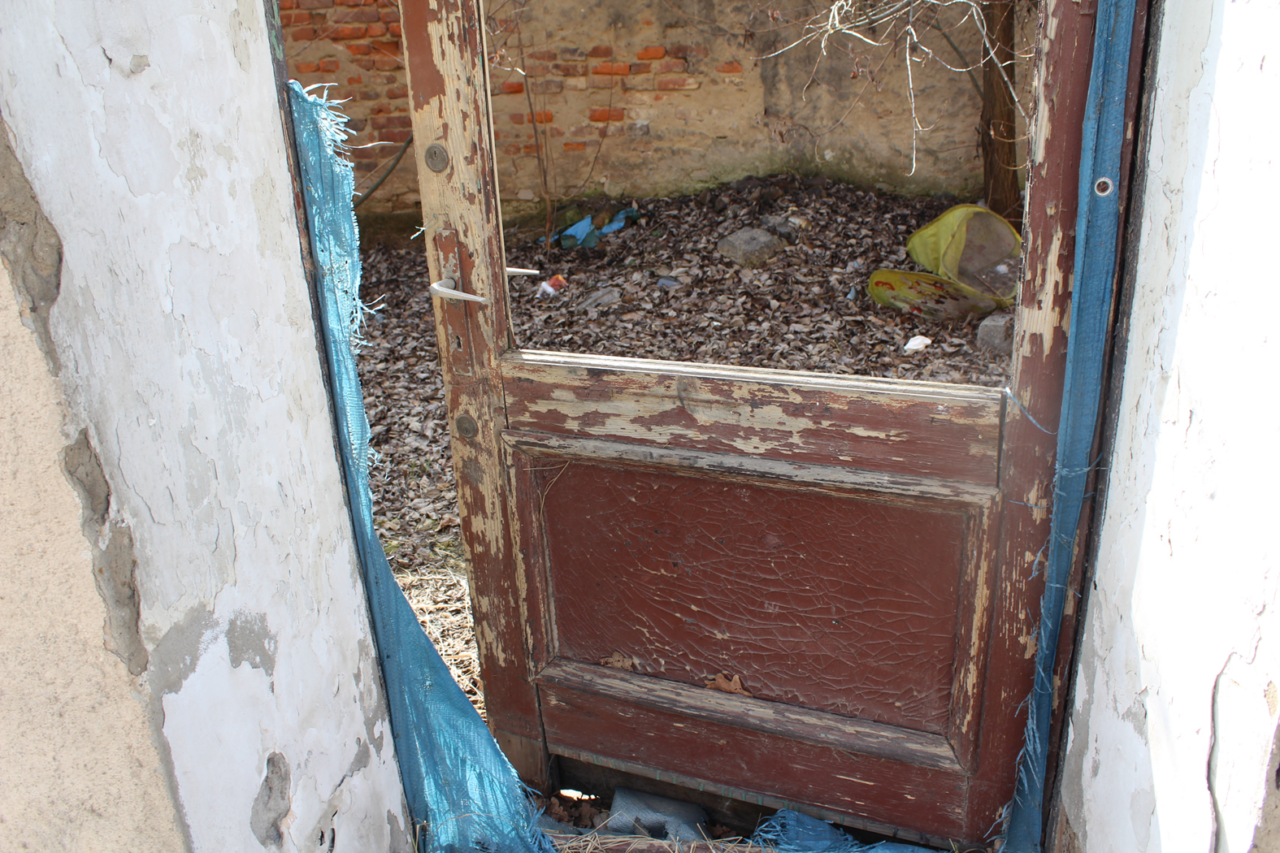 Opuszczony sklep na rynku w woj. Opolskim - KS URBEX