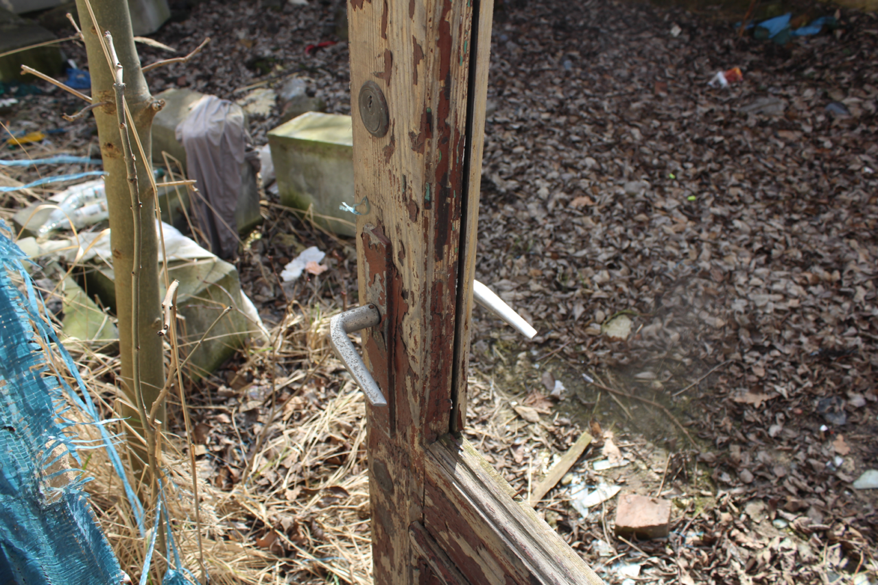 Opuszczony sklep na rynku w woj. Opolskim - KS URBEX