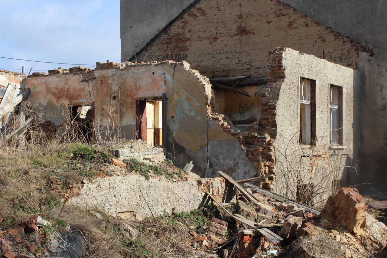 ruina po sklepie spożywczym - KS urbex