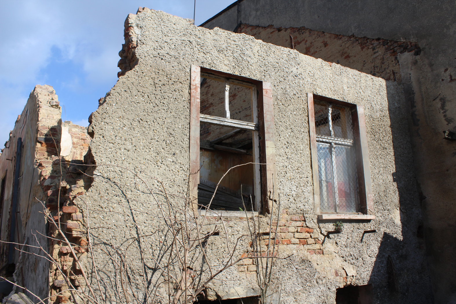 ruina po sklepie spożywczym - KS urbex