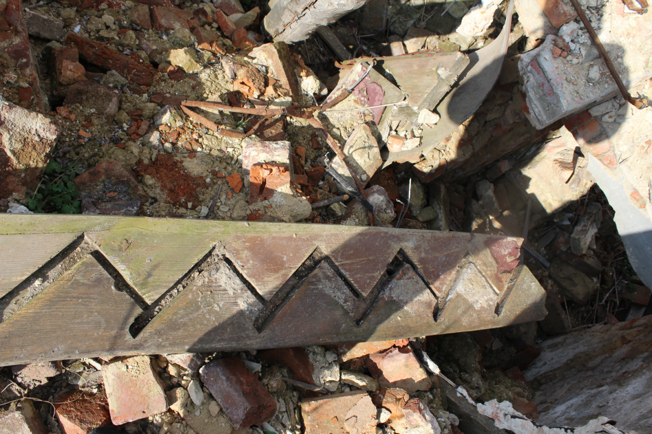 ruina po sklepie spożywczym - KS urbex