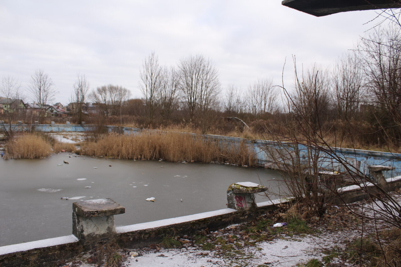 Opuszczony basen w Kietrzu woj. Opolskie - Ekspolracja KS URBEX