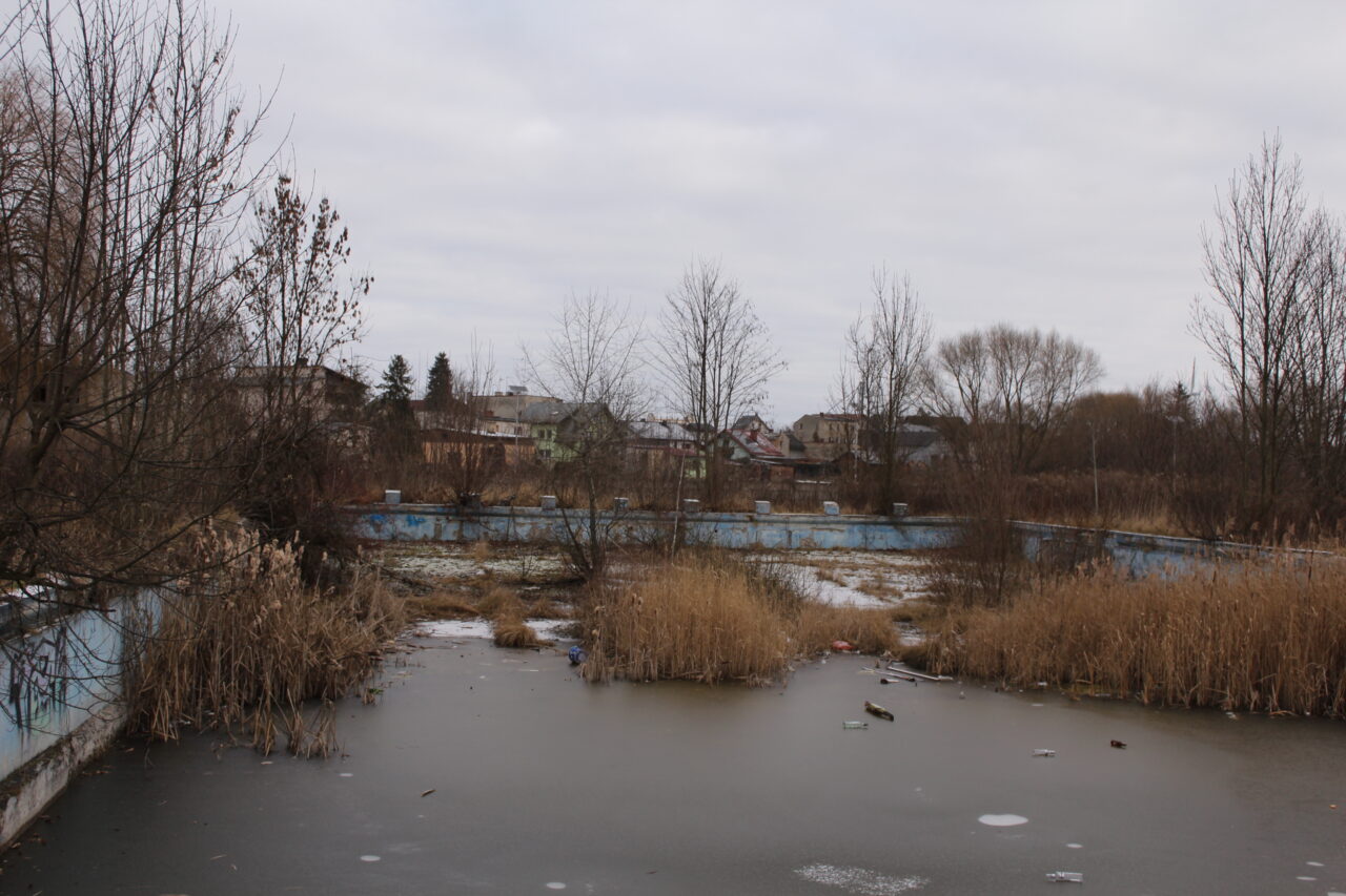Opuszczony basen w Kietrzu woj. Opolskie - Ekspolracja KS URBEX