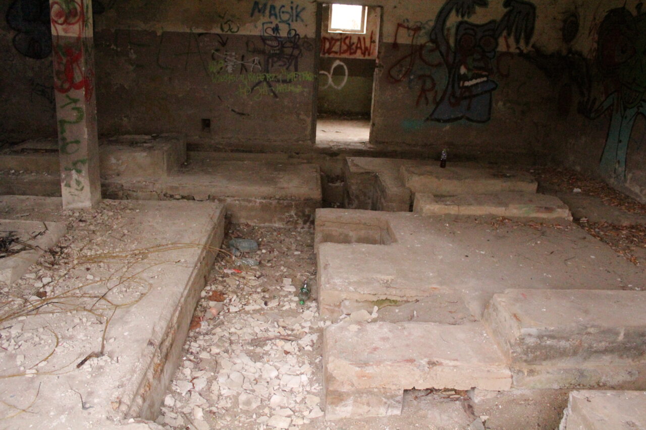 Opuszczony basen w Kietrzu woj. Opolskie - Ekspolracja KS URBEX