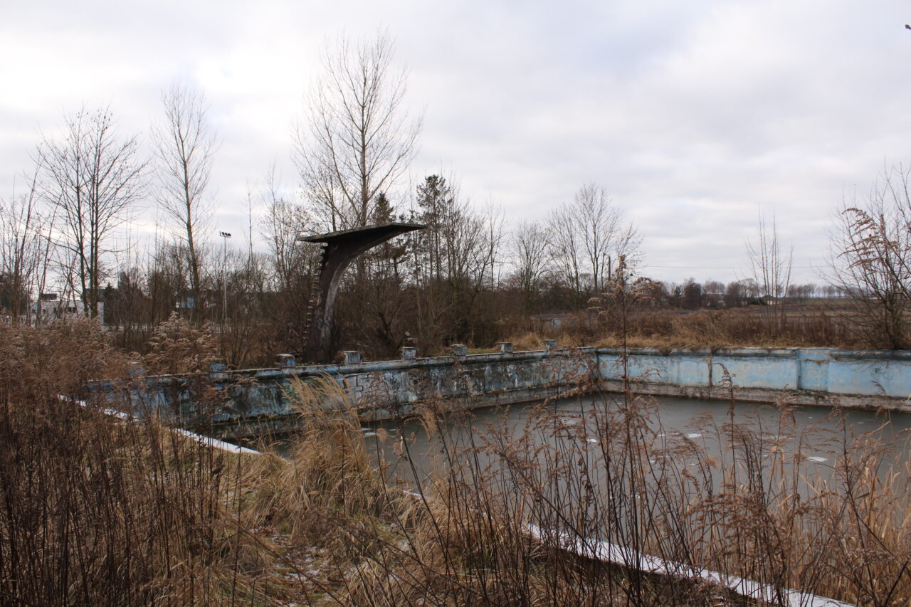 Opuszczony basen w Kietrzu woj. Opolskie - Ekspolracja KS URBEX