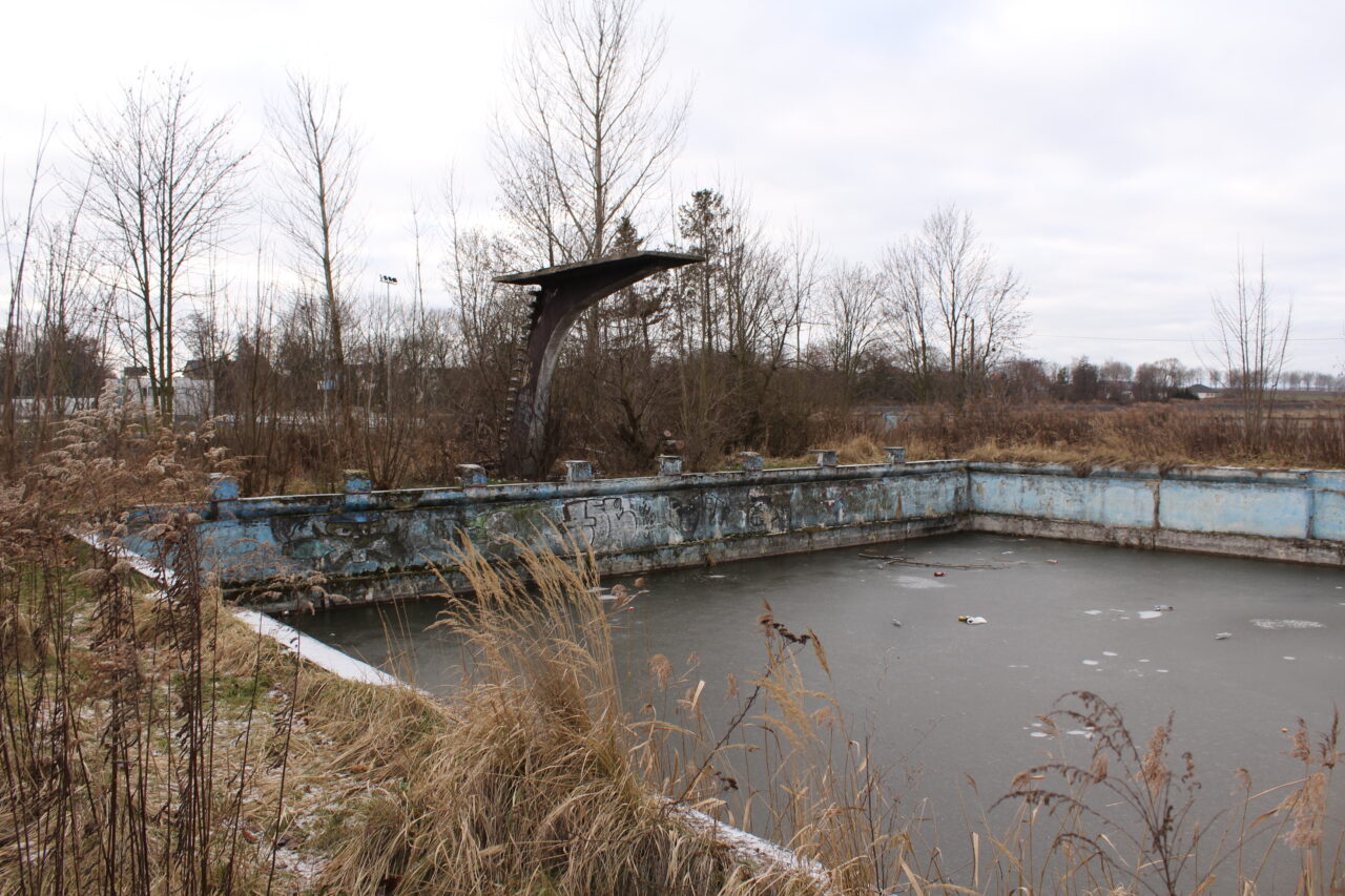 Opuszczony basen w Kietrzu woj. Opolskie - Ekspolracja KS URBEX