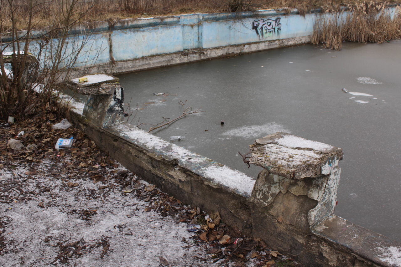 Opuszczony basen w Kietrzu woj. Opolskie - Ekspolracja KS URBEX