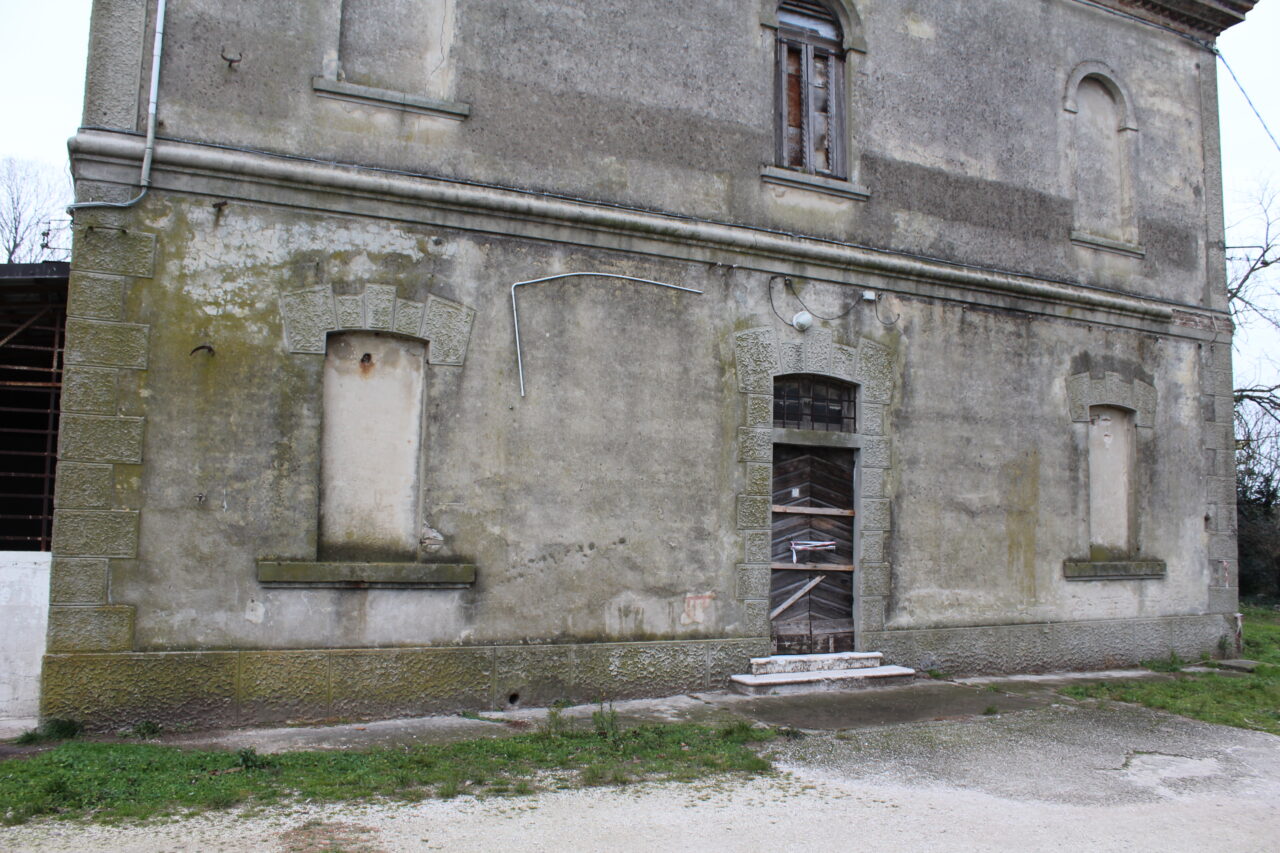 Ca' Pasquali cavallino - Opuszczony budynek we włoszech