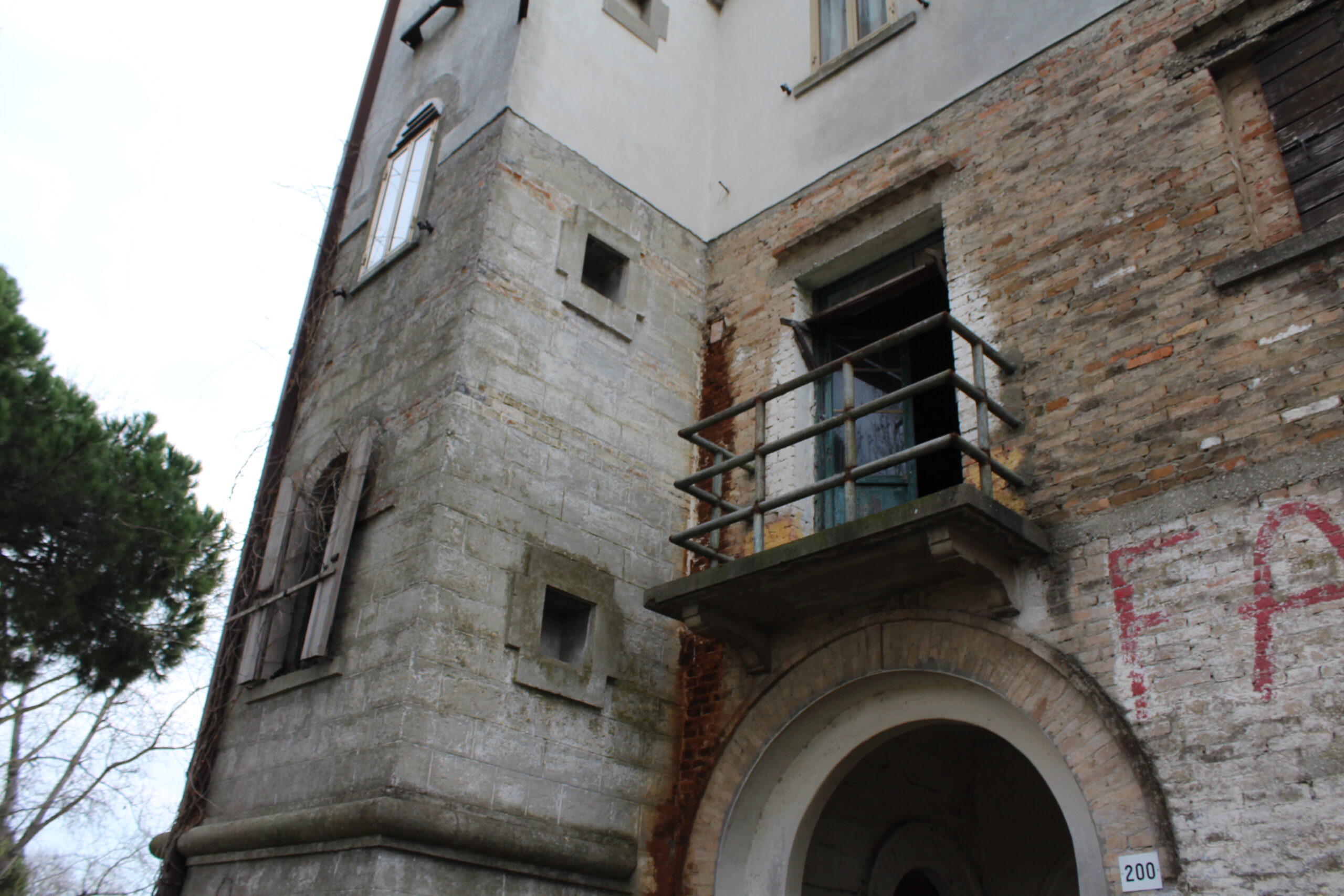 Opuszczona Fabryka szkła we Włoszech