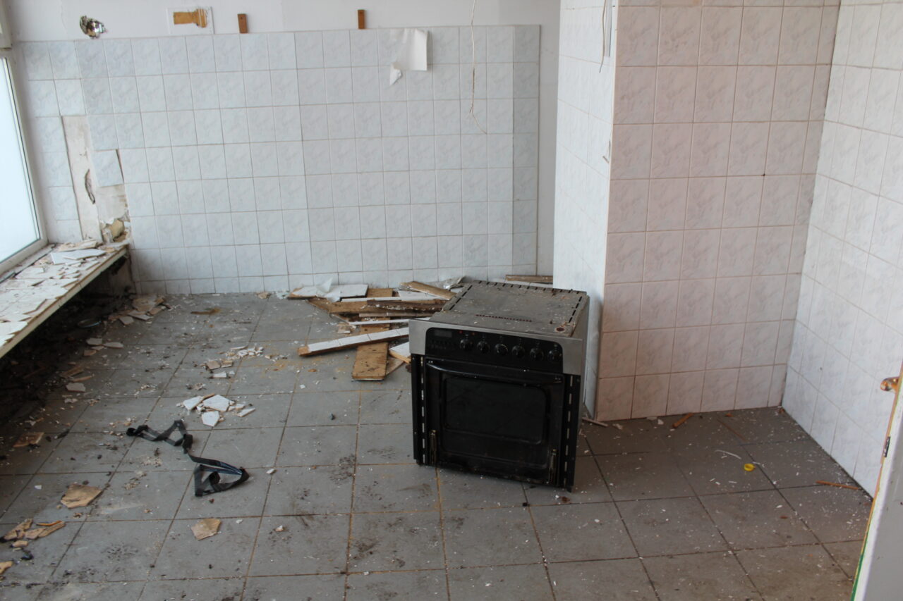 Opuszczone budynki szkoły / uczelni w Katowicach na terenach MTK - KS URBEX