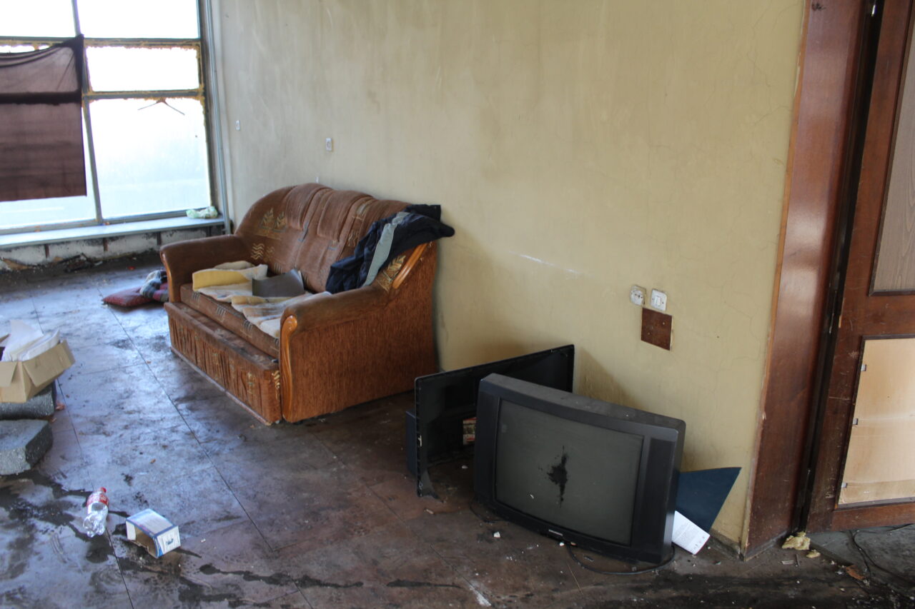 Opuszczone budynki szkoły / uczelni w Katowicach na terenach MTK - KS URBEX