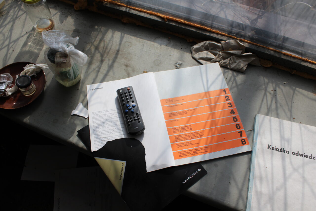 Opuszczone budynki szkoły / uczelni w Katowicach na terenach MTK - KS URBEX