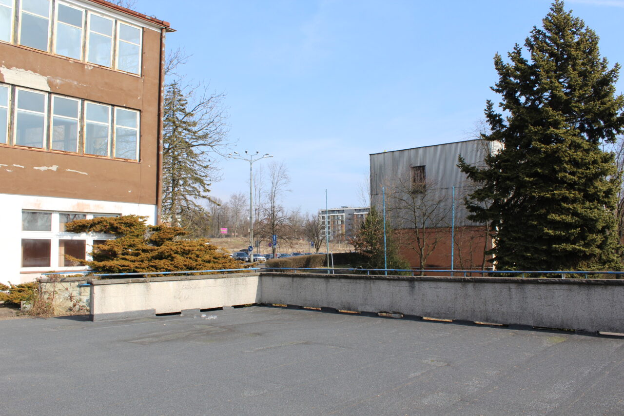 Opuszczone budynki i hale po międzynarodowych targach Katowickich MTK - KS URBEX