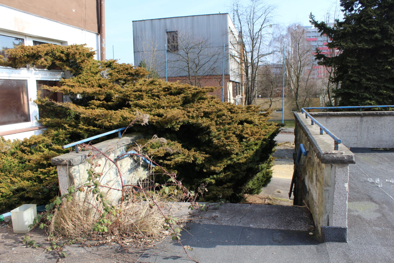 Opuszczone budynki i hale po międzynarodowych targach Katowickich MTK - KS URBEX