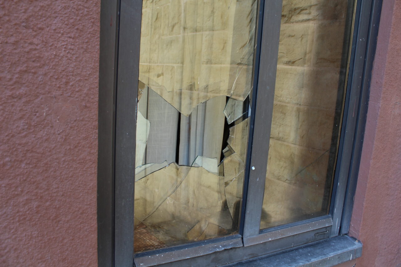 Opuszczone budynki i hale po międzynarodowych targach Katowickich MTK - KS URBEX