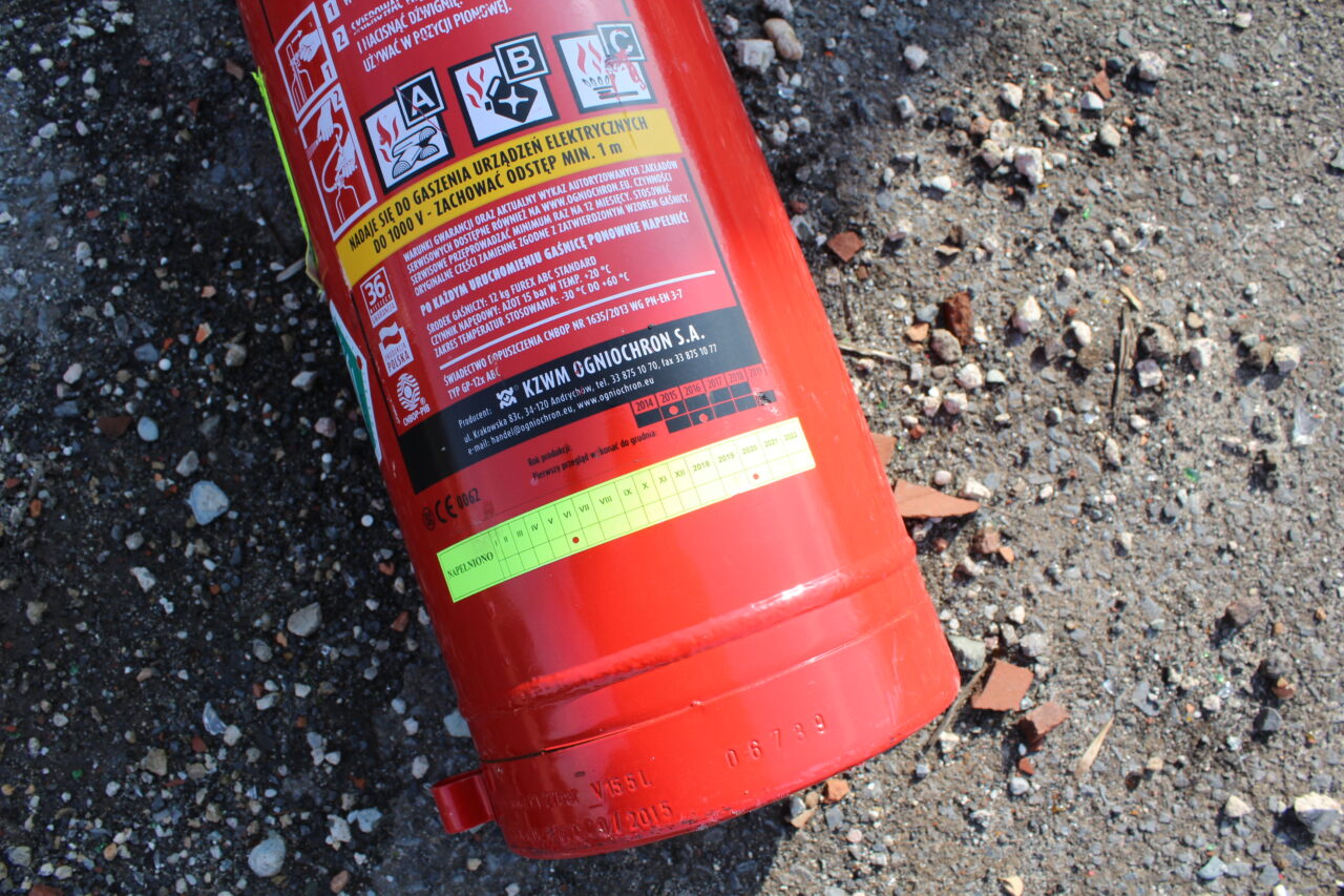 Opuszczone budynki i hale po międzynarodowych targach Katowickich MTK - KS URBEX