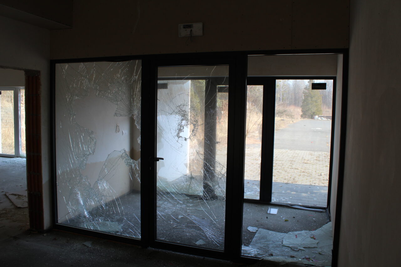 Opuszczone budynki i hale po międzynarodowych targach Katowickich MTK - KS URBEX