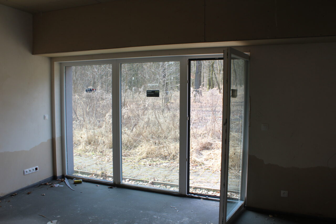 Opuszczone budynki i hale po międzynarodowych targach Katowickich MTK - KS URBEX