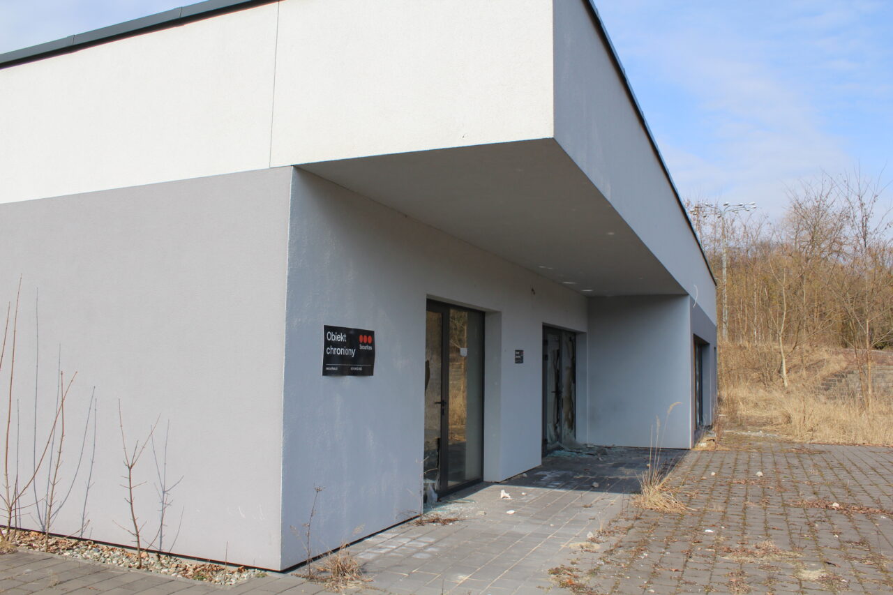 Opuszczone budynki i hale po międzynarodowych targach Katowickich MTK - KS URBEX