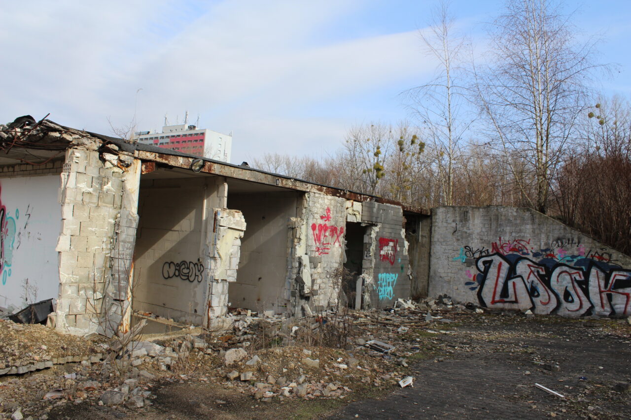 Opuszczone budynki i hale po międzynarodowych targach Katowickich MTK - KS URBEX