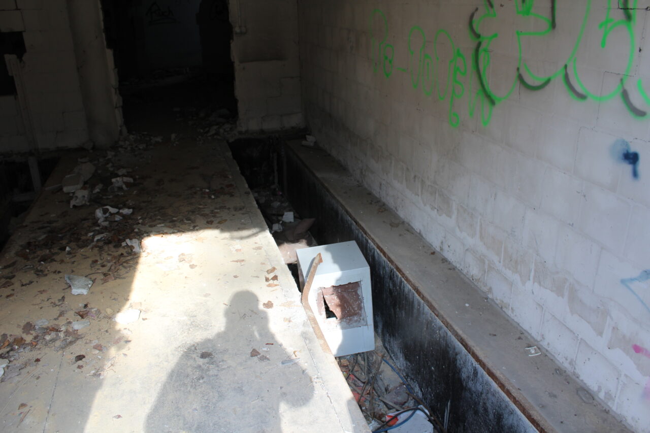 Opuszczone budynki i hale po międzynarodowych targach Katowickich MTK - KS URBEX