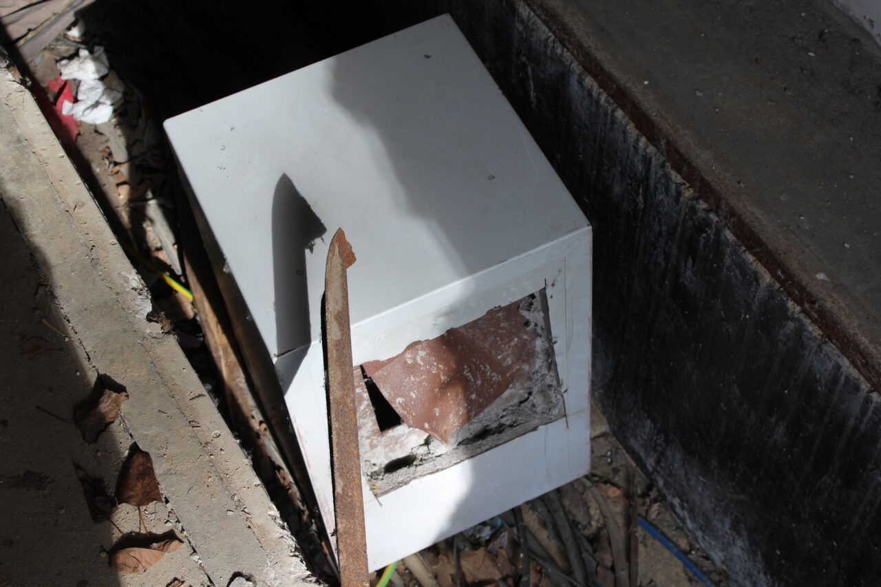 Opuszczone budynki i hale po międzynarodowych targach Katowickich MTK - KS URBEX