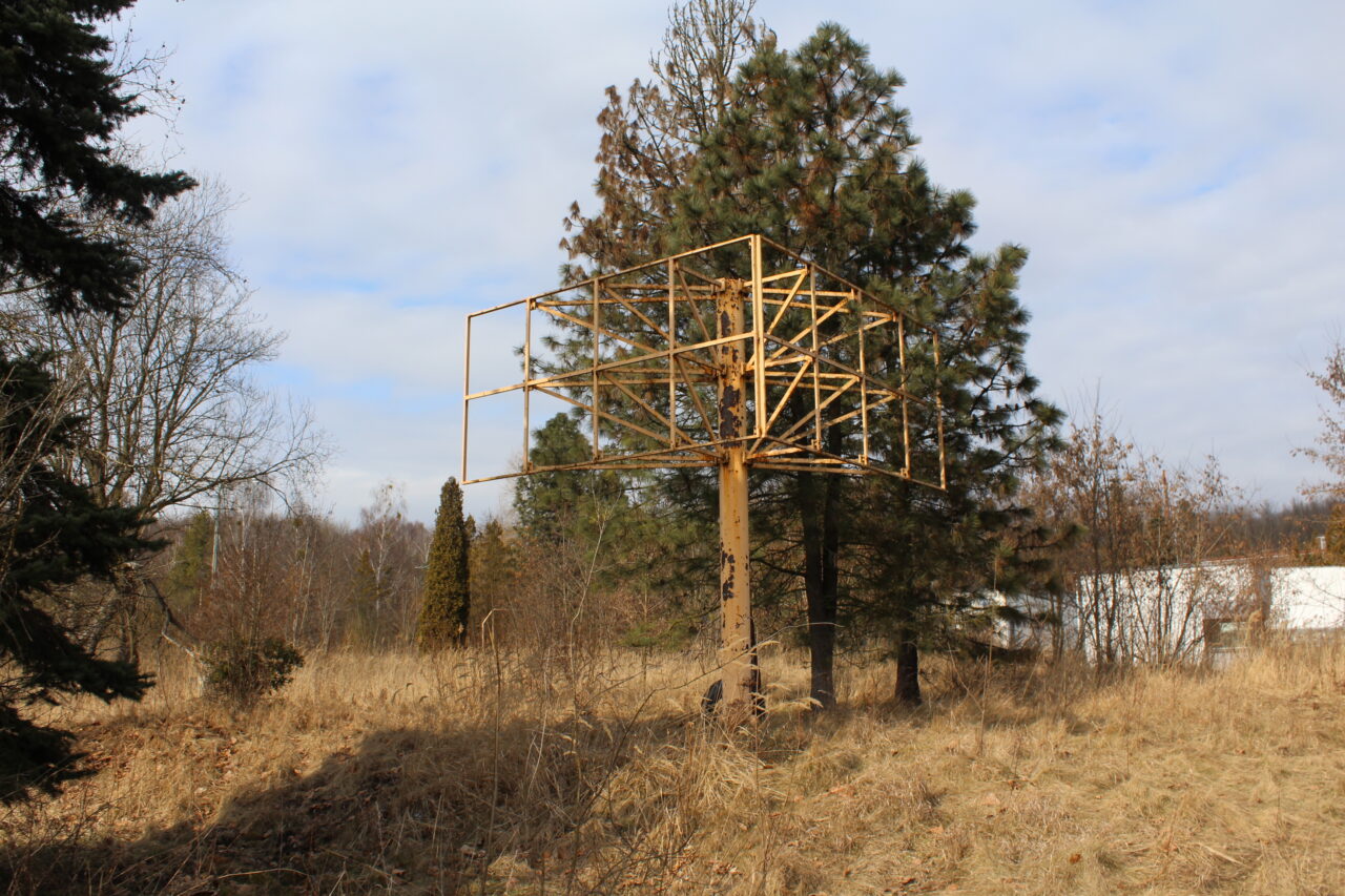 Opuszczone budynki i hale po międzynarodowych targach Katowickich MTK - KS URBEX