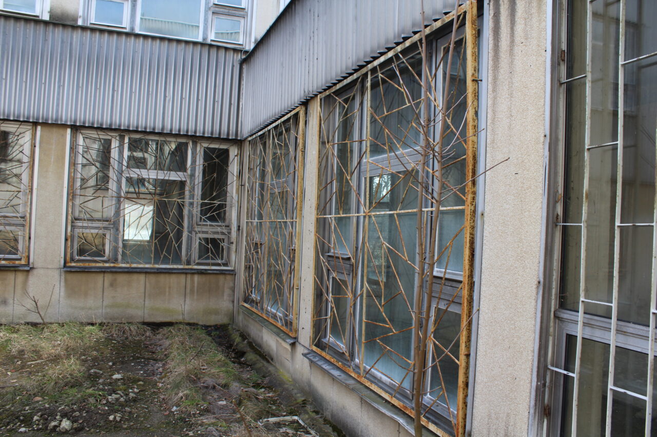 Opuszczone budynki i hale po międzynarodowych targach Katowickich MTK - KS URBEX