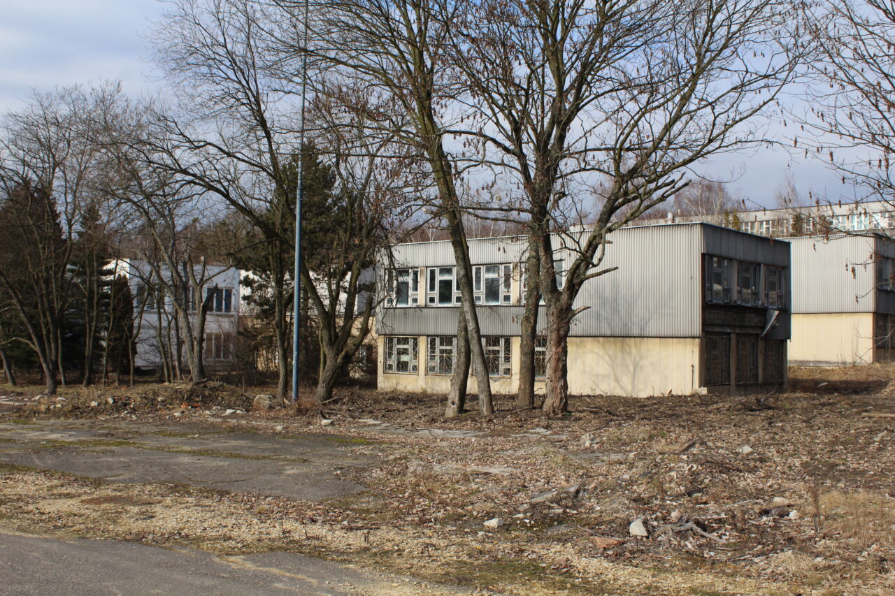Opuszczone budynki i hale po międzynarodowych targach Katowickich MTK - KS URBEX