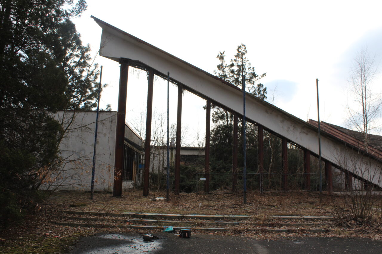 Opuszczone budynki i hale po międzynarodowych targach Katowickich MTK - KS URBEX