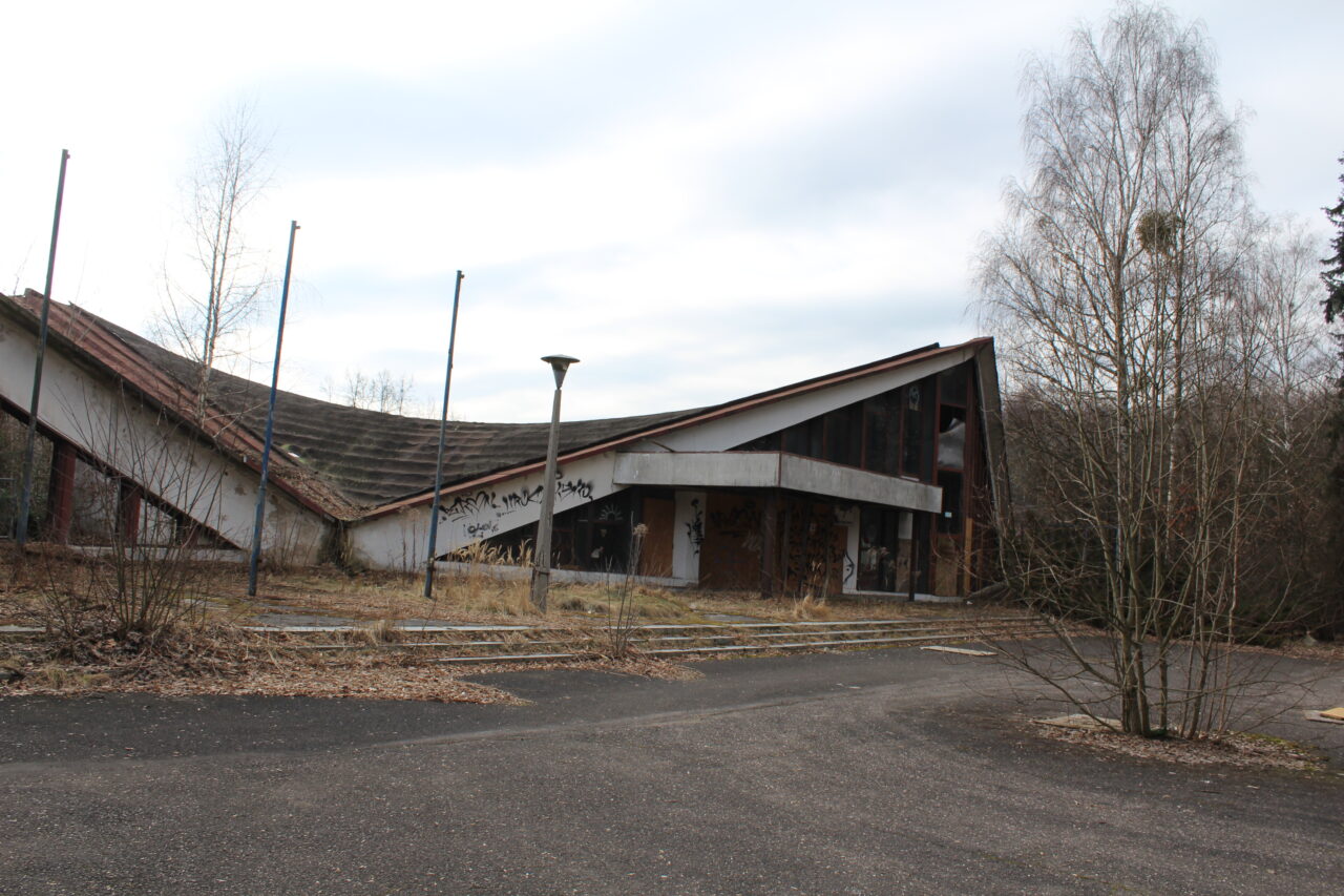 Opuszczone budynki i hale po międzynarodowych targach Katowickich MTK - KS URBEX