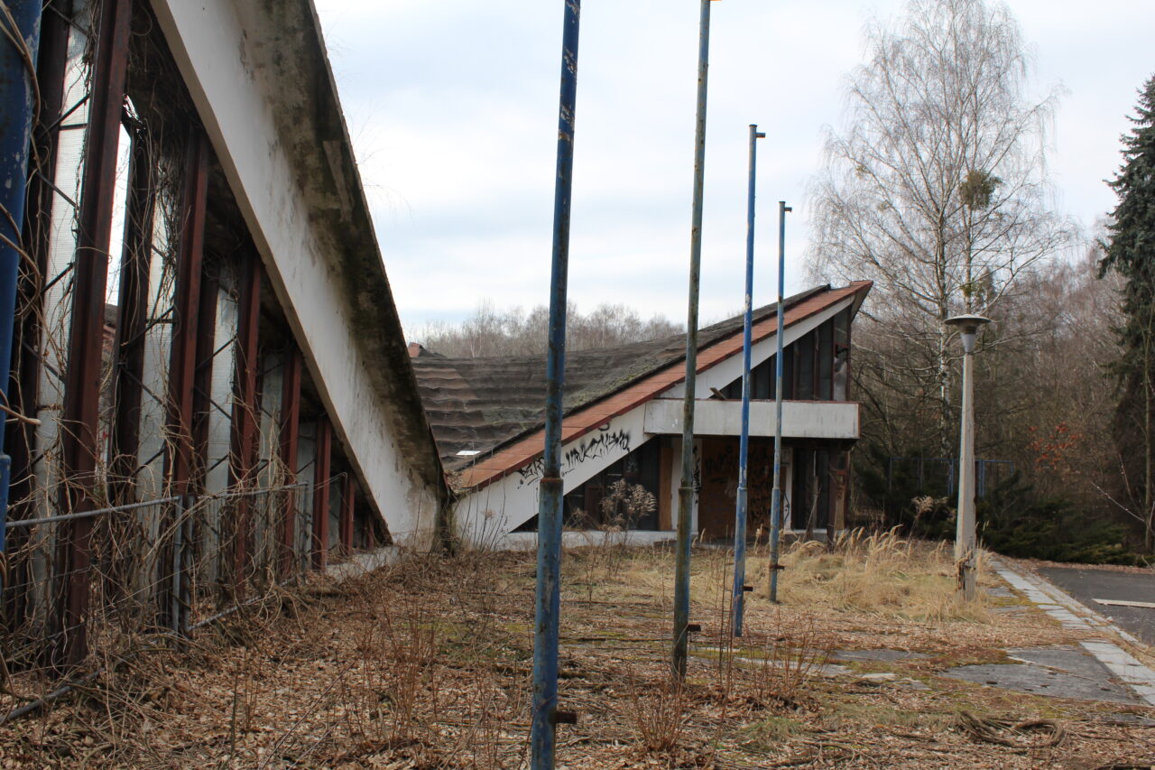 Opuszczone budynki i hale po międzynarodowych targach Katowickich MTK - KS URBEX