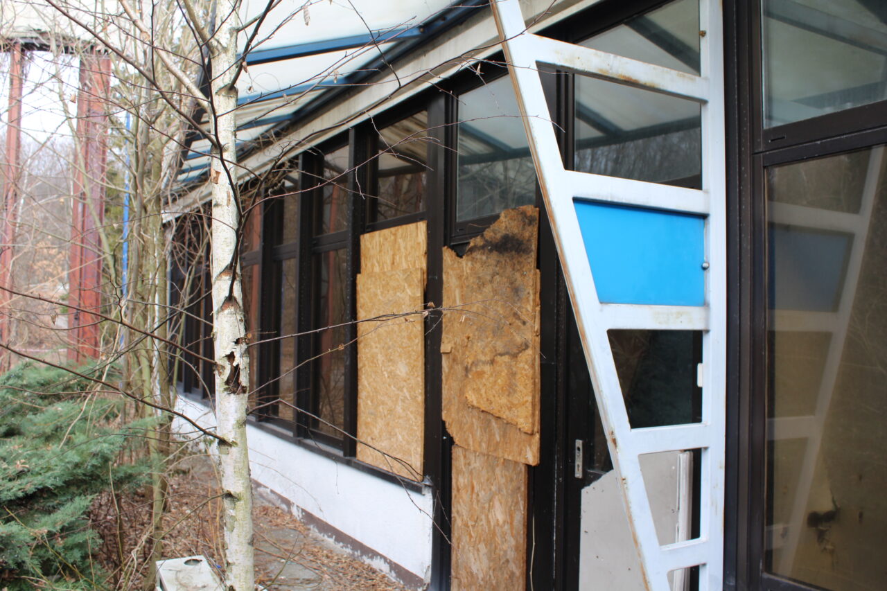 Opuszczone budynki i hale po międzynarodowych targach Katowickich MTK - KS URBEX