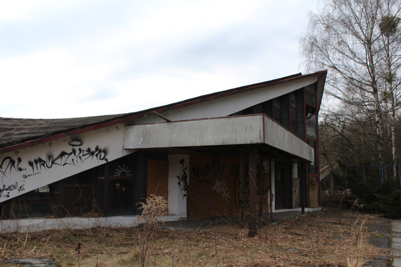 Opuszczone budynki i hale po międzynarodowych targach Katowickich MTK - KS URBEX