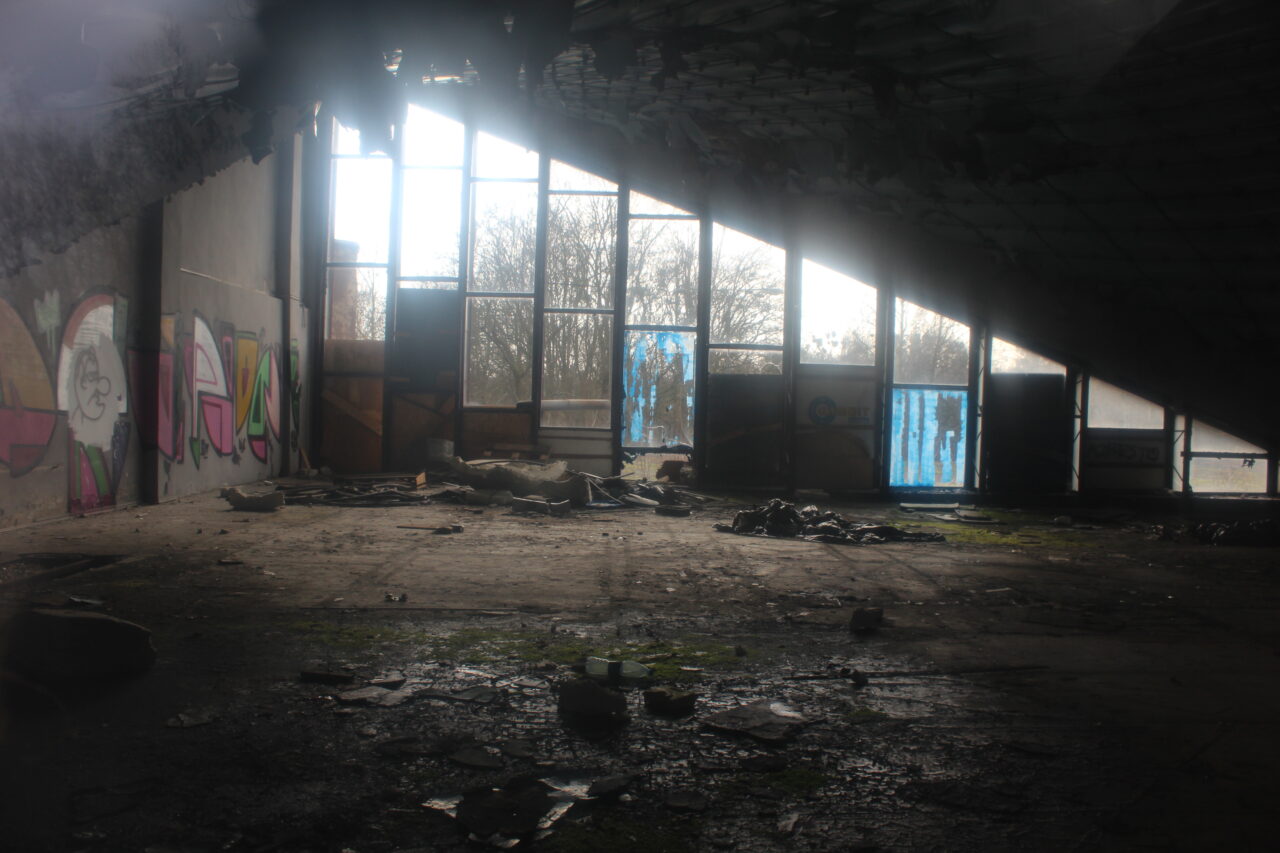 Opuszczone budynki i hale po międzynarodowych targach Katowickich MTK - KS URBEX