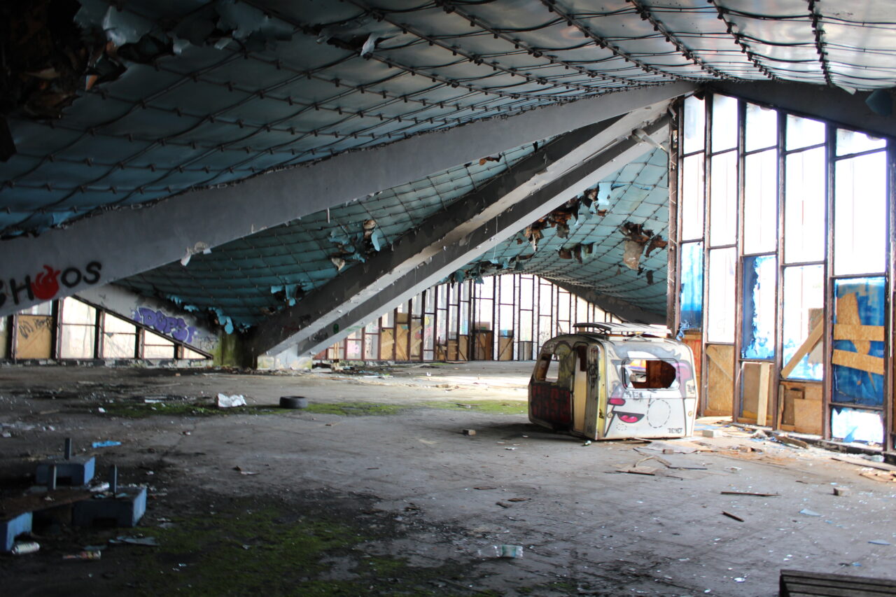 Opuszczone budynki i hale po międzynarodowych targach Katowickich MTK - KS URBEX