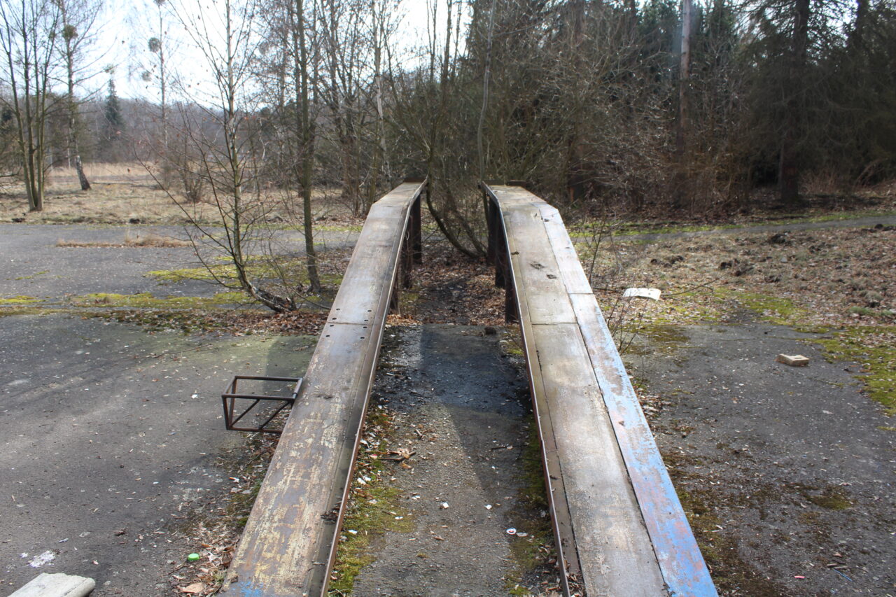 Opuszczone budynki i hale po międzynarodowych targach Katowickich MTK - KS URBEX