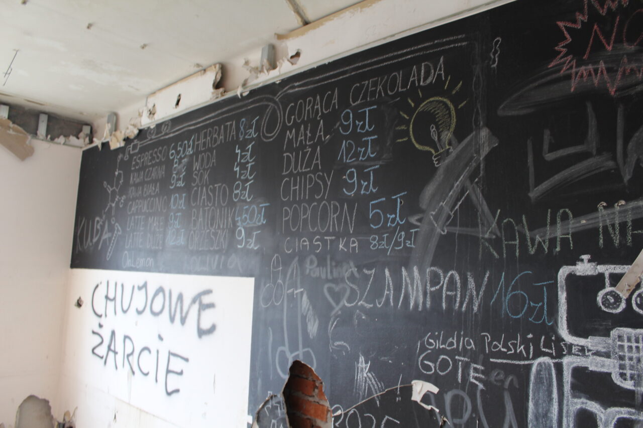 Opuszczony budynek po uniwersytecie w Chorzowie