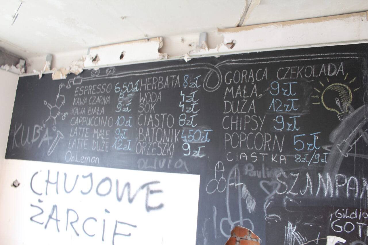 Opuszczony budynek po uniwersytecie w Chorzowie