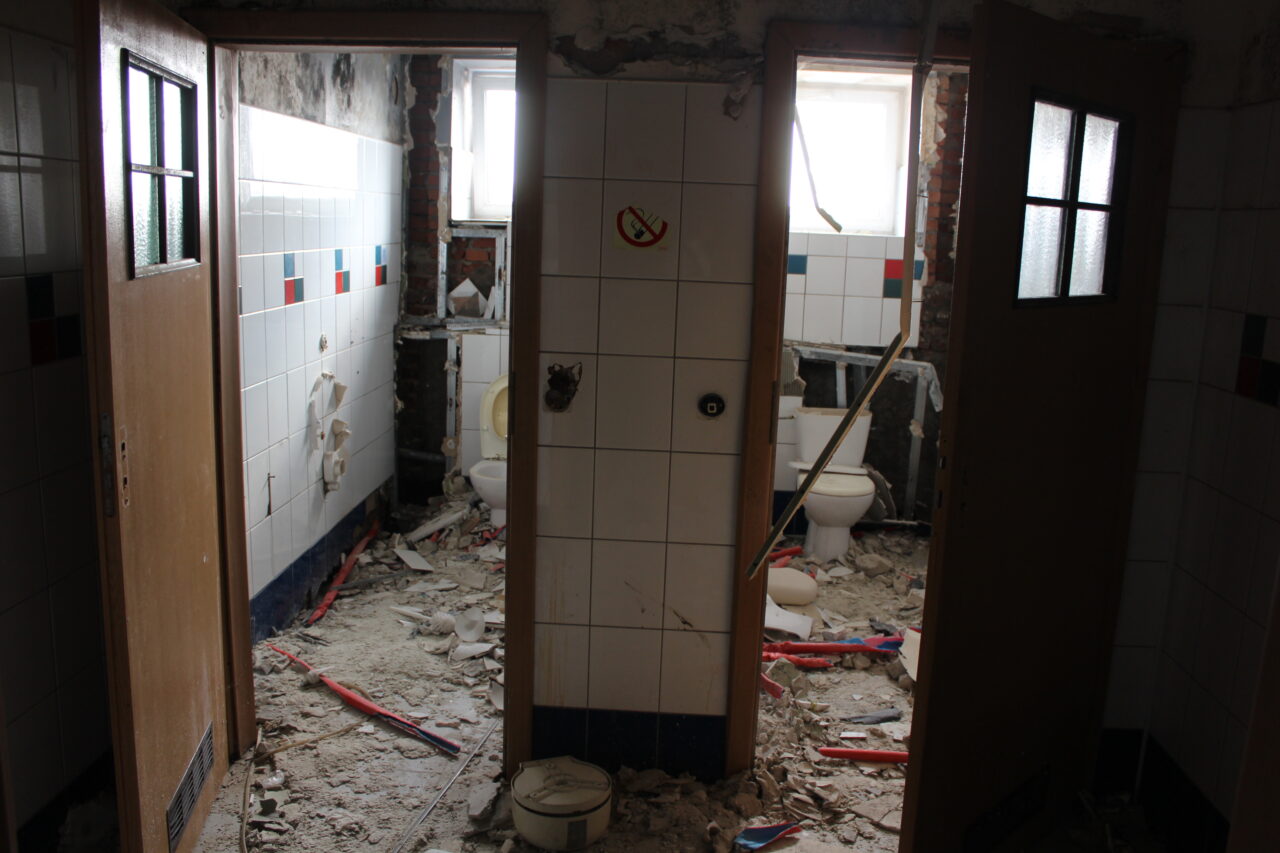 Opuszczony budynek po uniwersytecie w Chorzowie