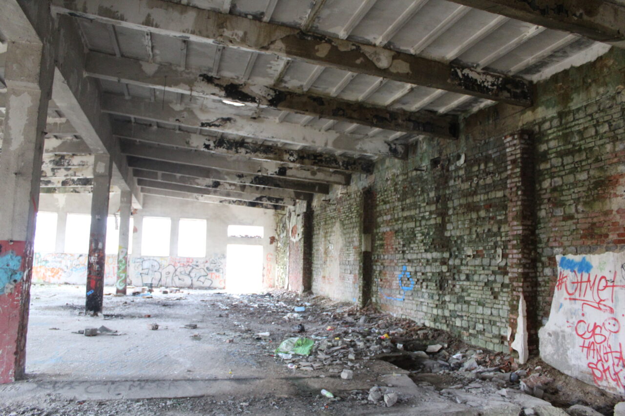 Opuszczone budynki po dawnej betoniarni w Gogolinie -KSURBEX