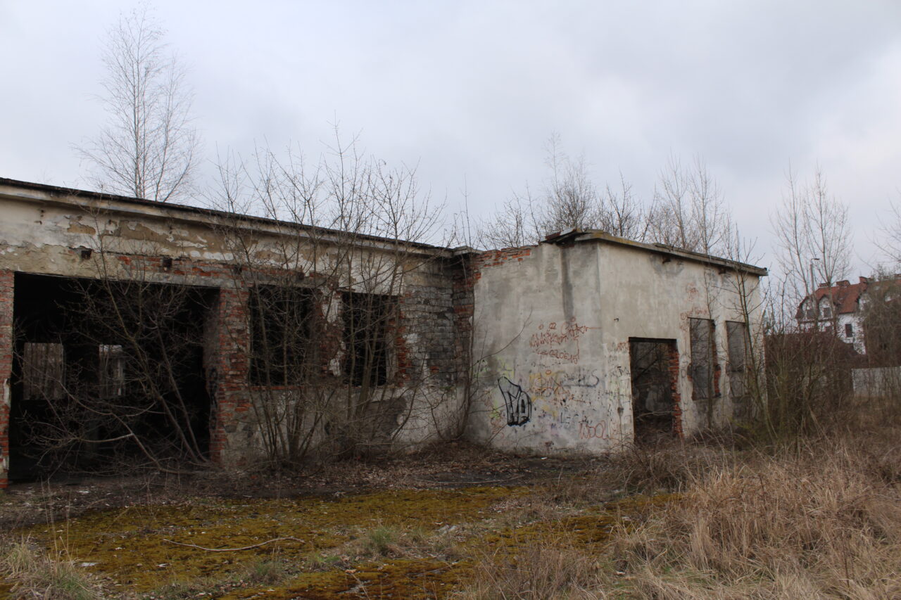 Opuszczone budynki po dawnej betoniarni w Gogolinie -KSURBEX