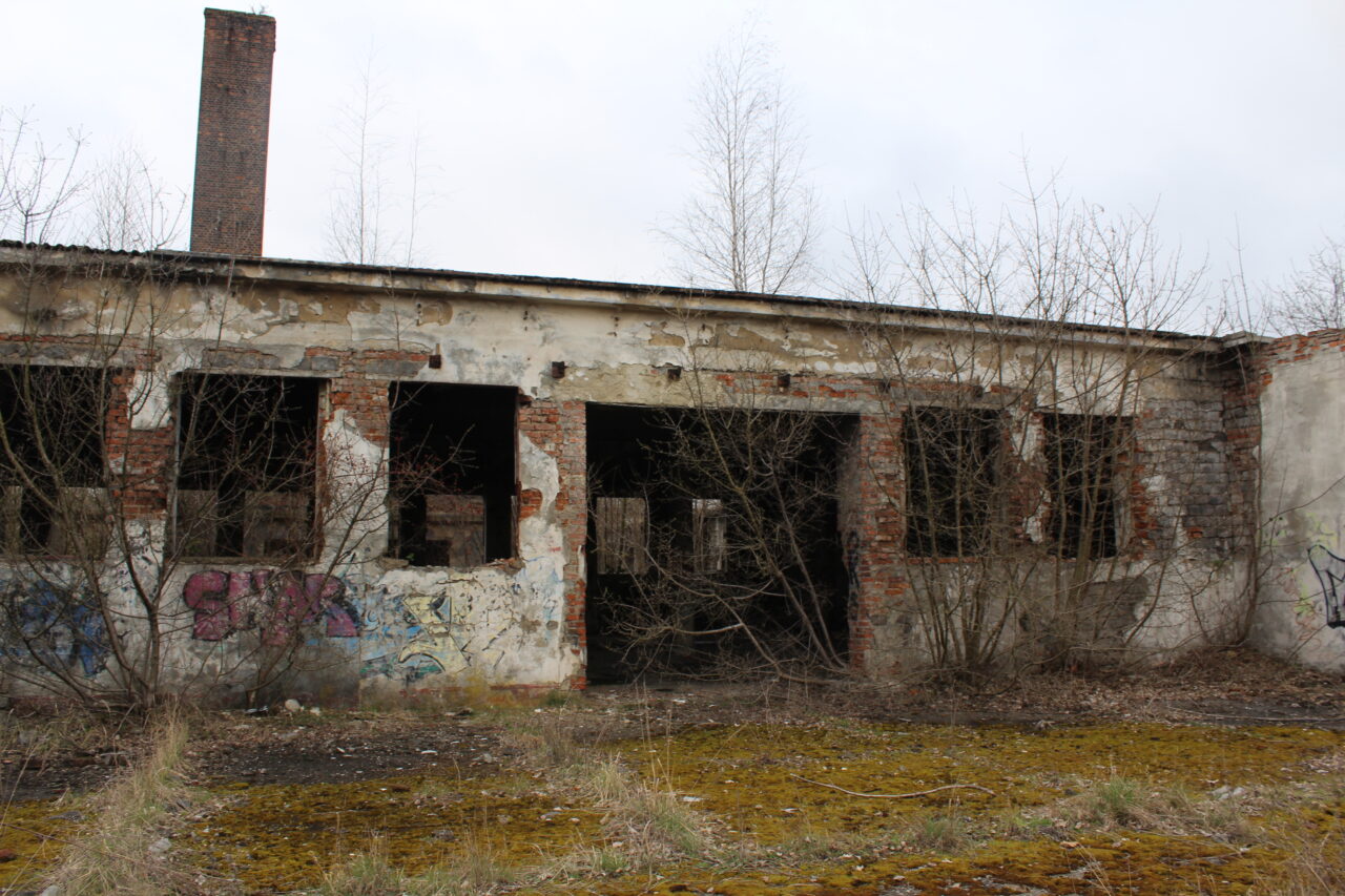 Opuszczone budynki po dawnej betoniarni w Gogolinie -KSURBEX