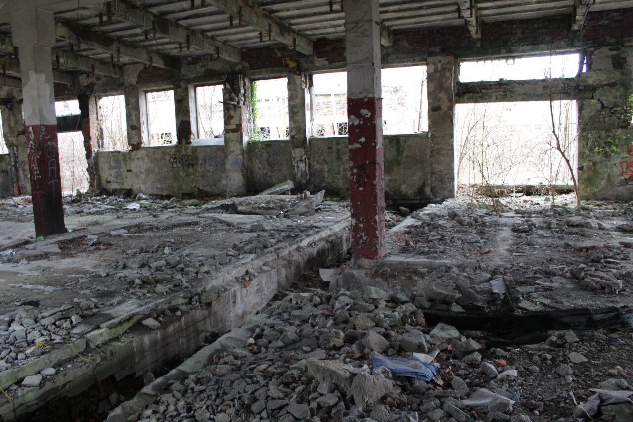 Opuszczone budynki po dawnej betoniarni w Gogolinie -KSURBEX