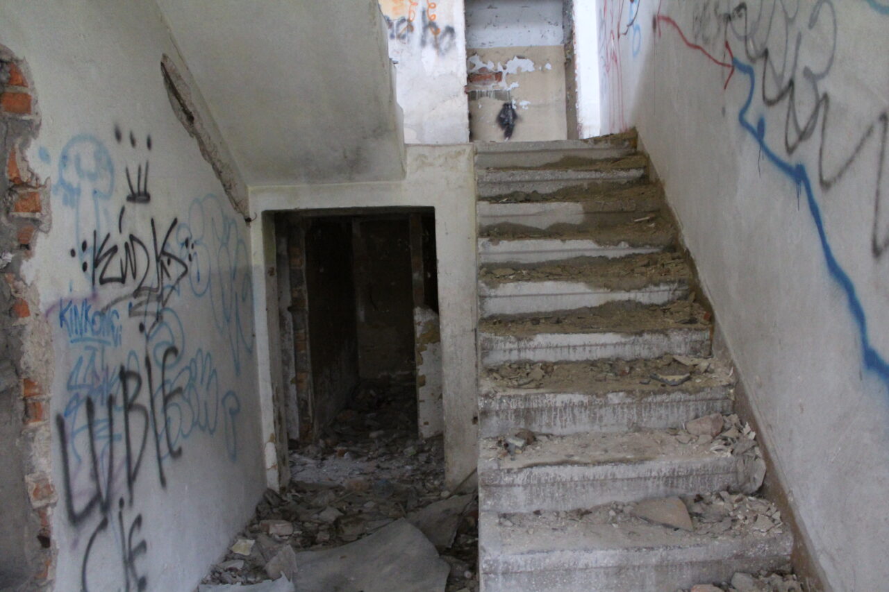 Opuszczone budynki po dawnej betoniarni w Gogolinie -KSURBEX