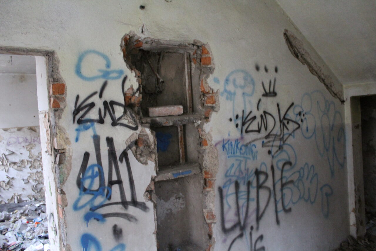 Opuszczone budynki po dawnej betoniarni w Gogolinie -KSURBEX