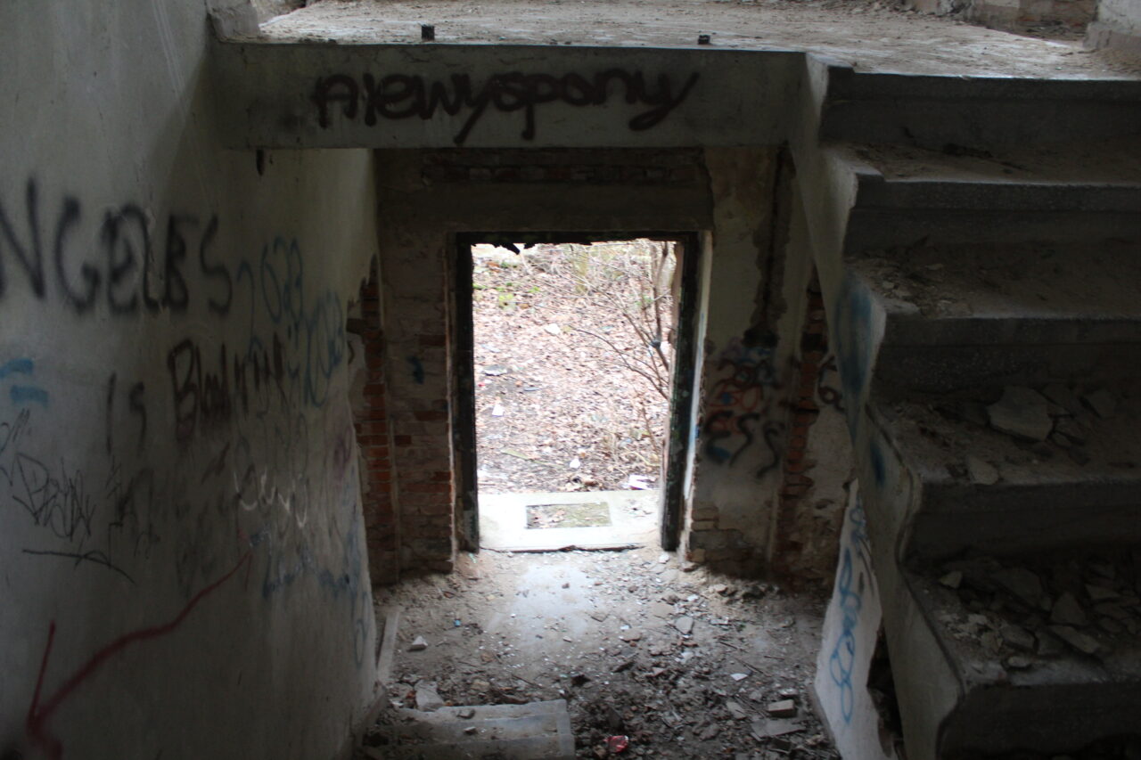 Opuszczone budynki po dawnej betoniarni w Gogolinie -KSURBEX